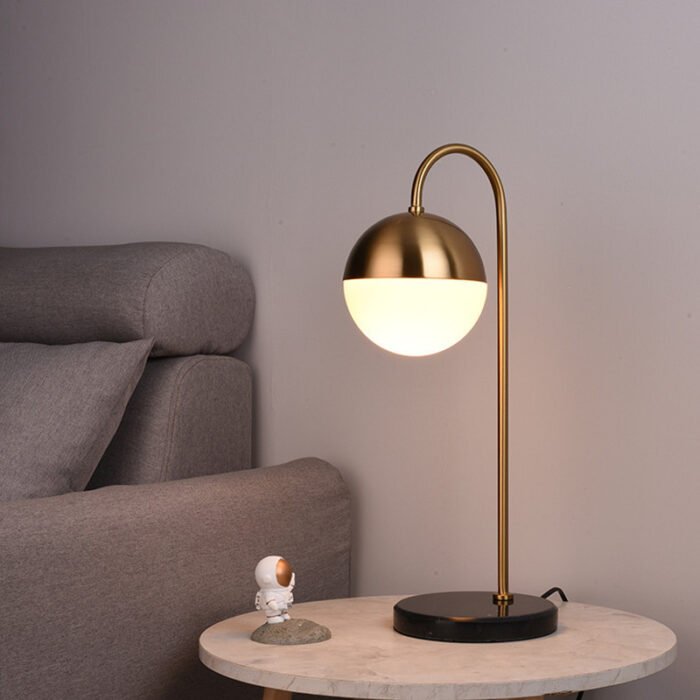 Gloval Arched Table Lamp