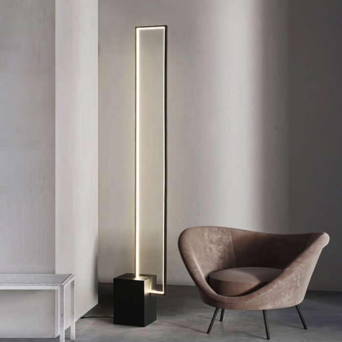 Duro Square Base Floor Lamp